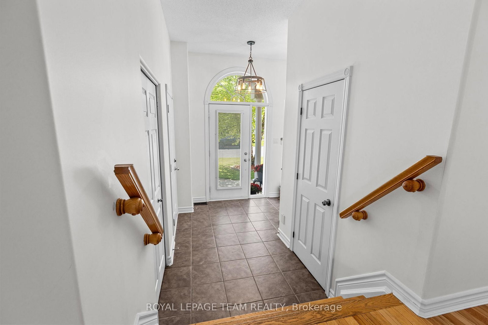 408 Centenaire Street • Russell, ON photo 5