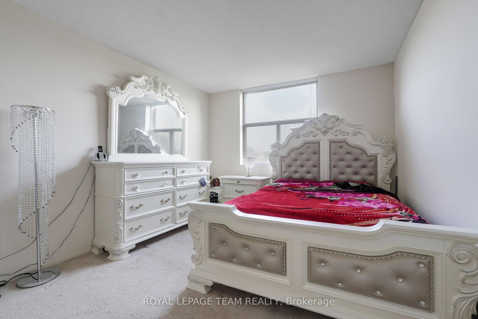 2760 Carousel Crescent • #507 • Ottawa, ON photo 26