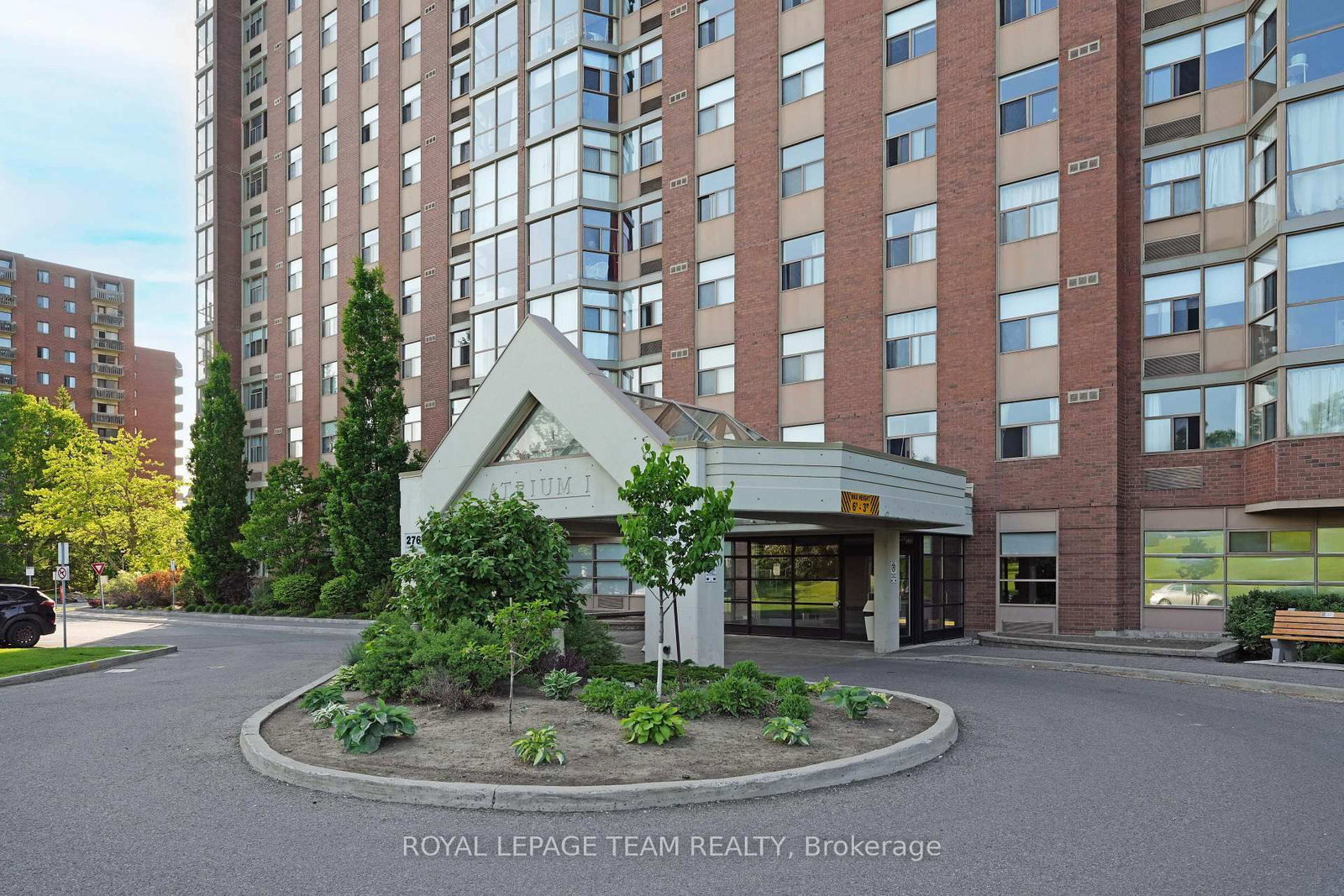 2760 Carousel Crescent • #507 • Ottawa, ON photo 5