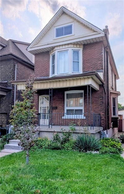 Detached House for sale at 61 Barnesdale Avenue, Hamilton, Ontario, L8L 6R9 - Stipley - MLS: X13756352