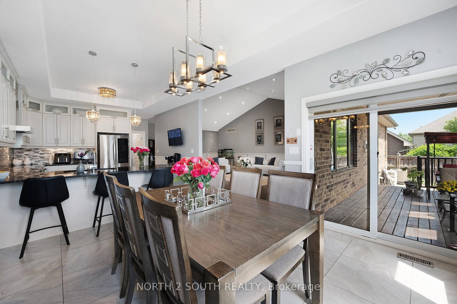 268 Carole Court • Essex, ON photo 11