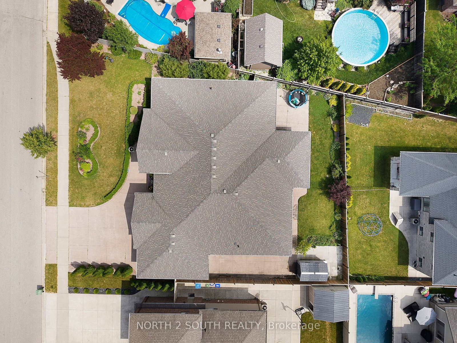 268 Carole Court • Essex, ON photo 33