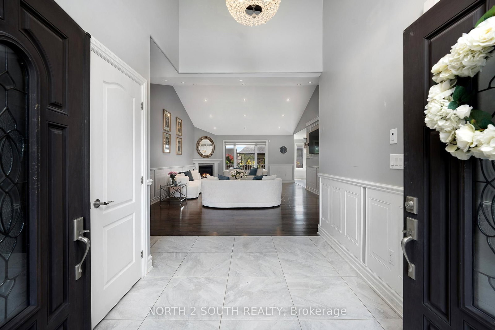 268 Carole Court • Essex, ON photo 4
