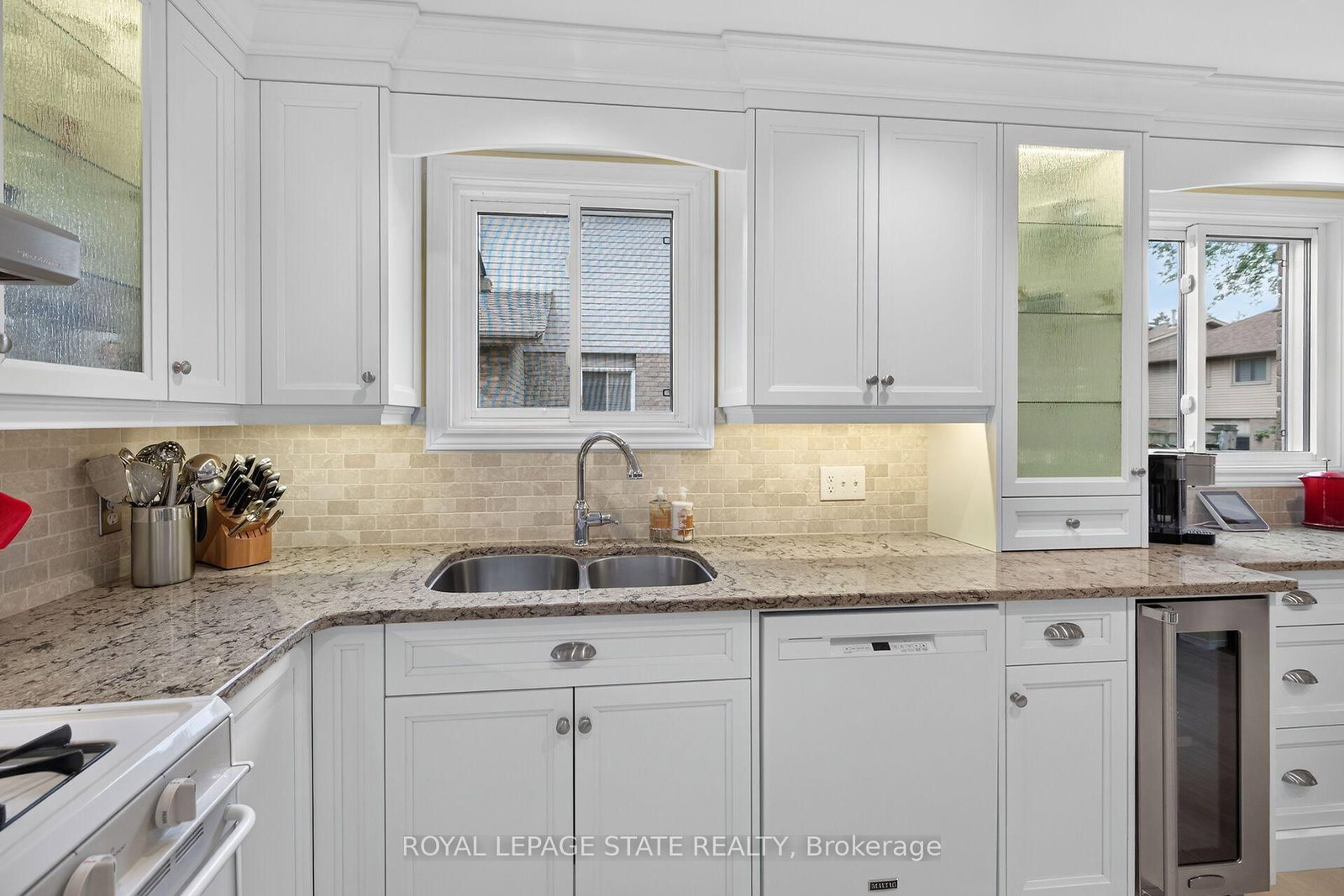 2 Novoco Drive • Hamilton, ON photo 14