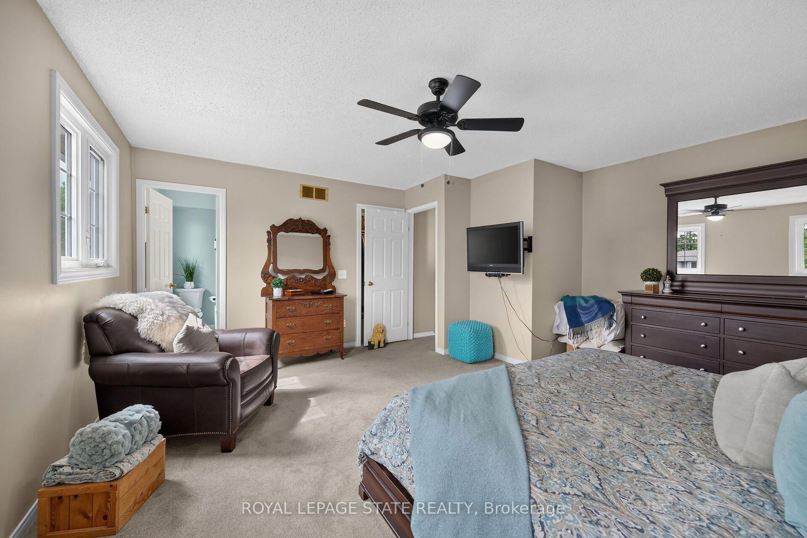 2 Novoco Drive • Hamilton, ON photo 20