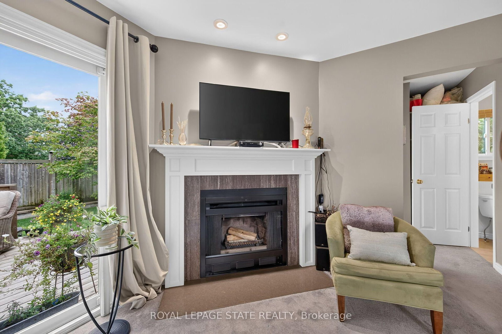 2 Novoco Drive • Hamilton, ON photo 36