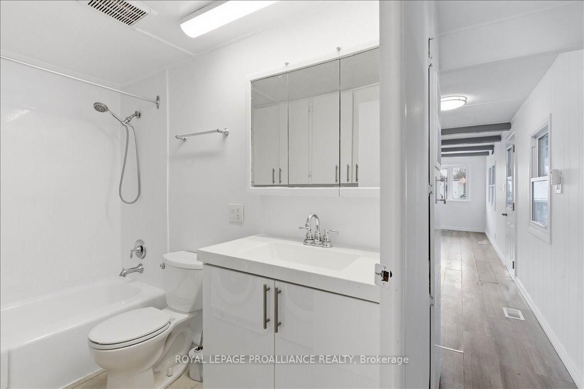 311 Dundas Street E • #47 • Quinte West, ON photo 24
