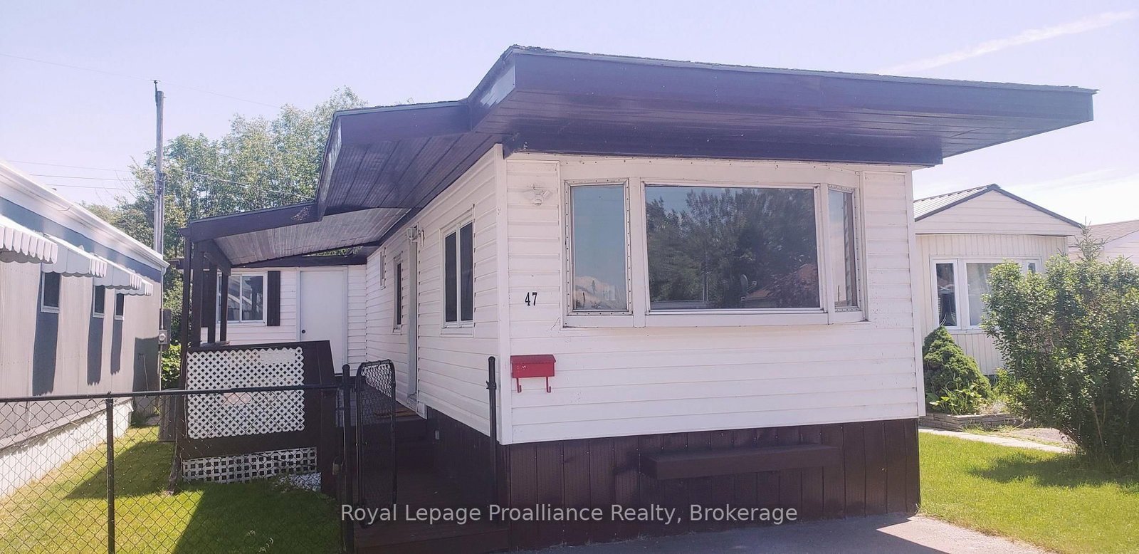 311 Dundas Street E • #47 • Quinte West, ON photo 3