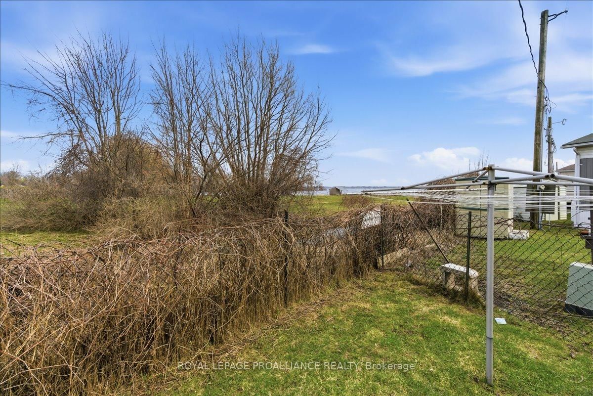 311 Dundas Street E • #47 • Quinte West, ON photo 44