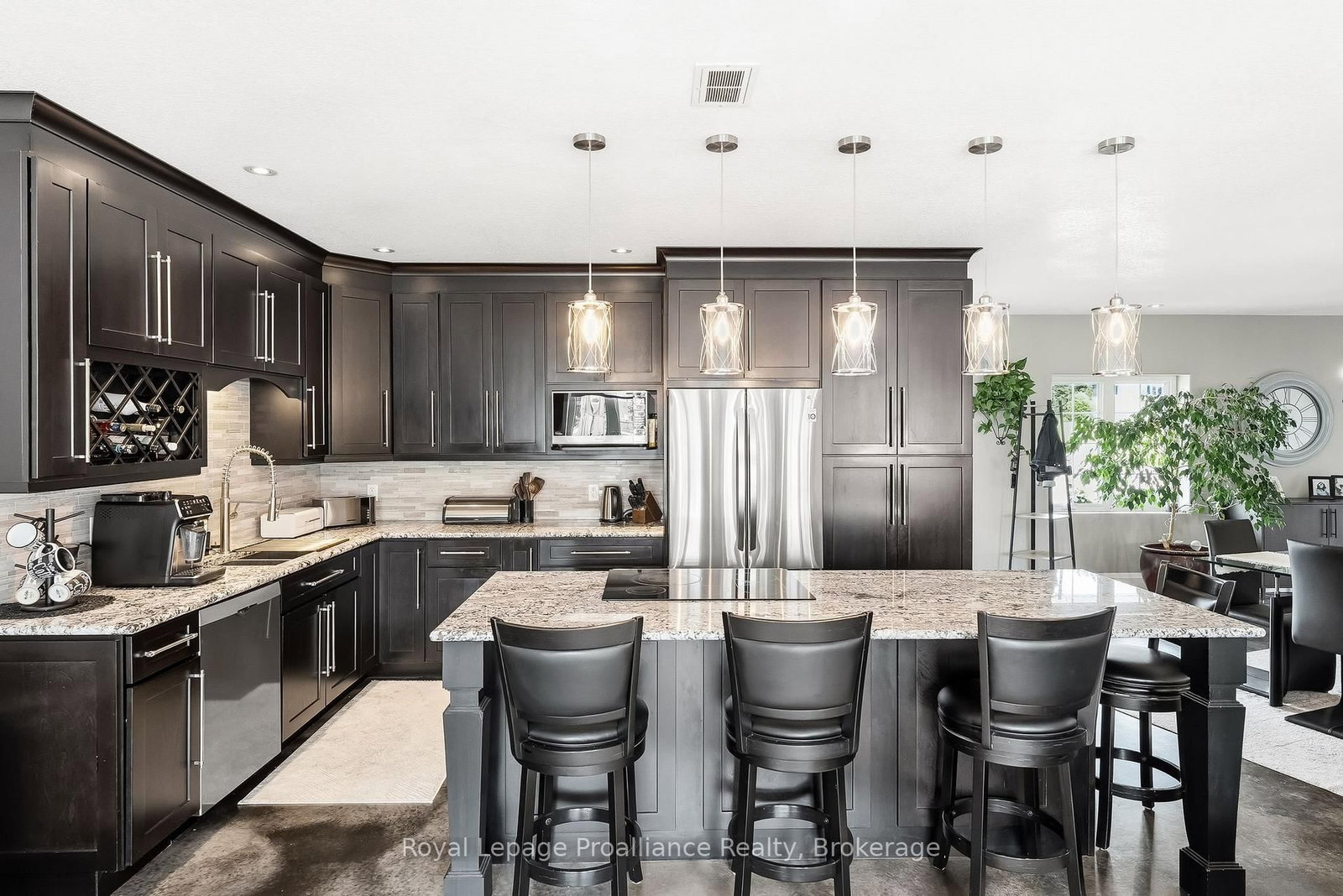 1646 Harriet Lane • Selwyn, ON photo 15