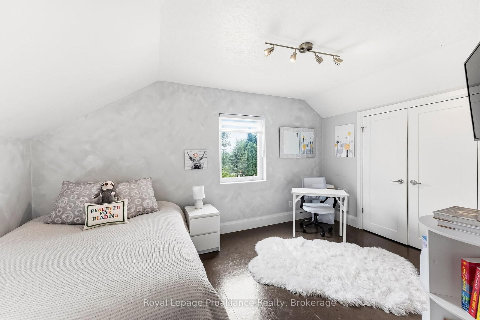 1646 Harriet Lane • Selwyn, ON photo 30