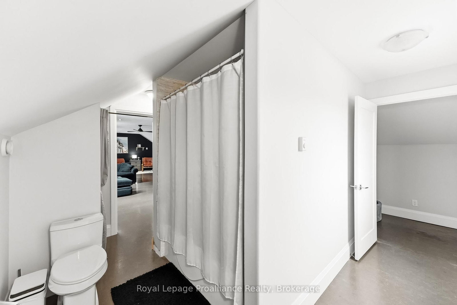 1646 Harriet Lane • Selwyn, ON photo 31