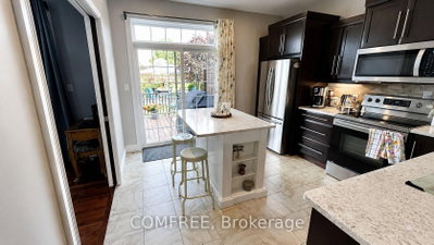 3823 Turnberry Lane • #14 • Plympton-Wyoming, ON photo 6