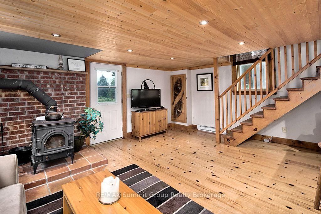154600 Grey Road 32 • Grey Highlands, ON photo 13