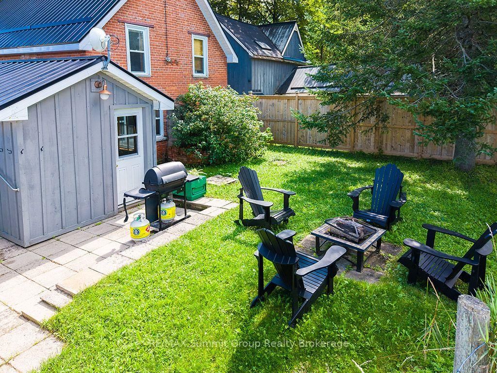 154600 Grey Road 32 • Grey Highlands, ON photo 2