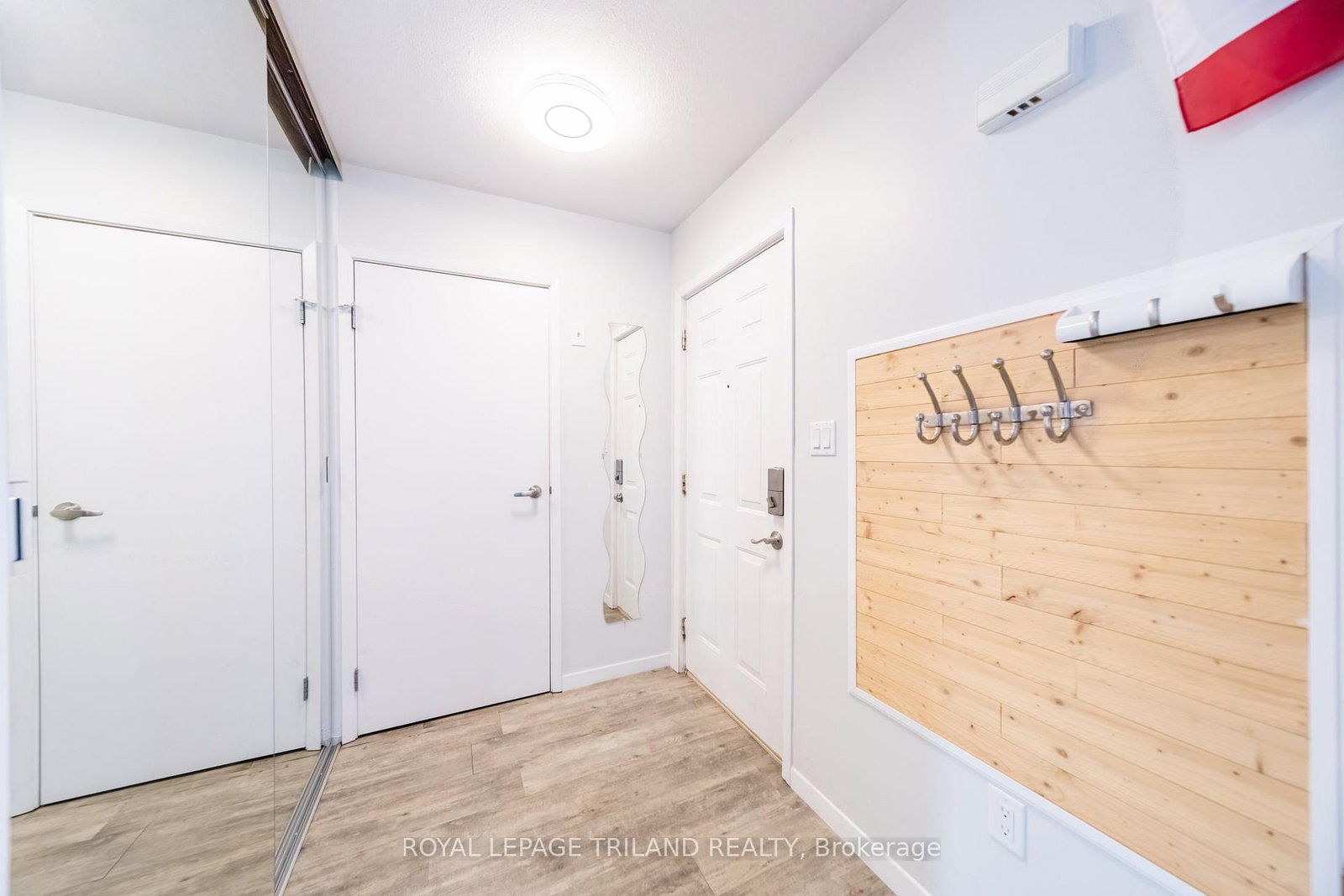 8 OAK Street • #5 • Lambton Shores, ON photo 11