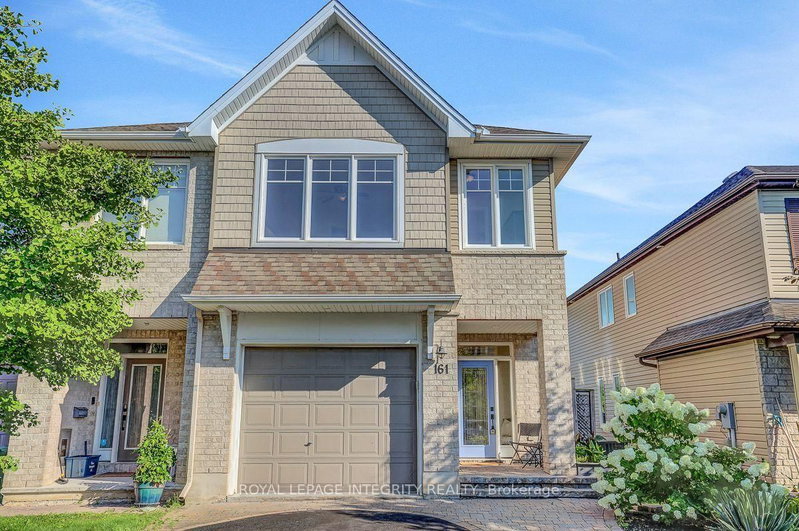 161 Mojave Crescent