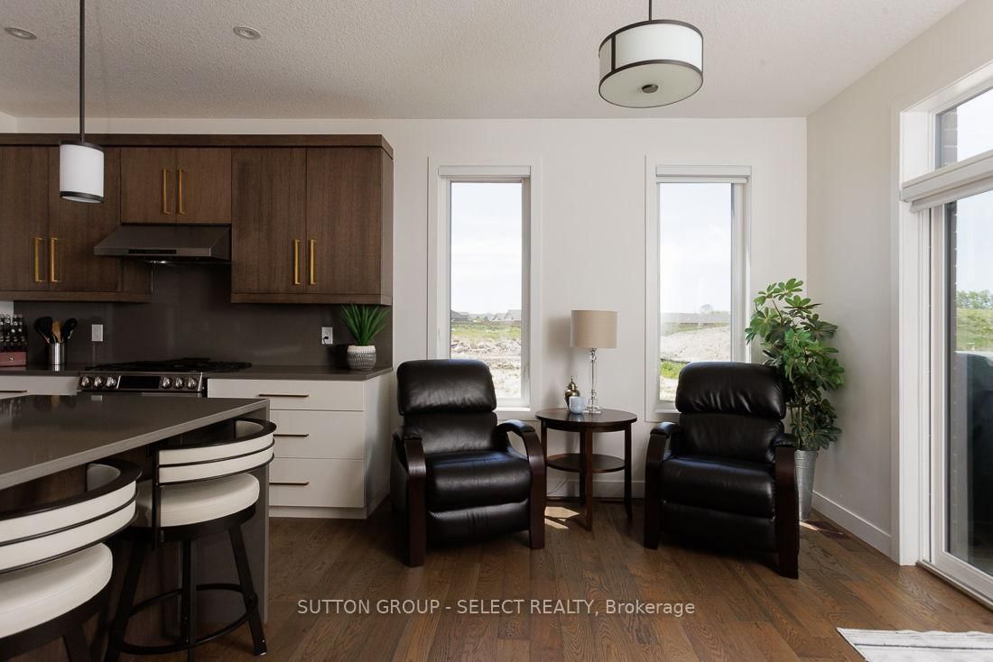 2538 Buroak Drive • London North, ON photo 11