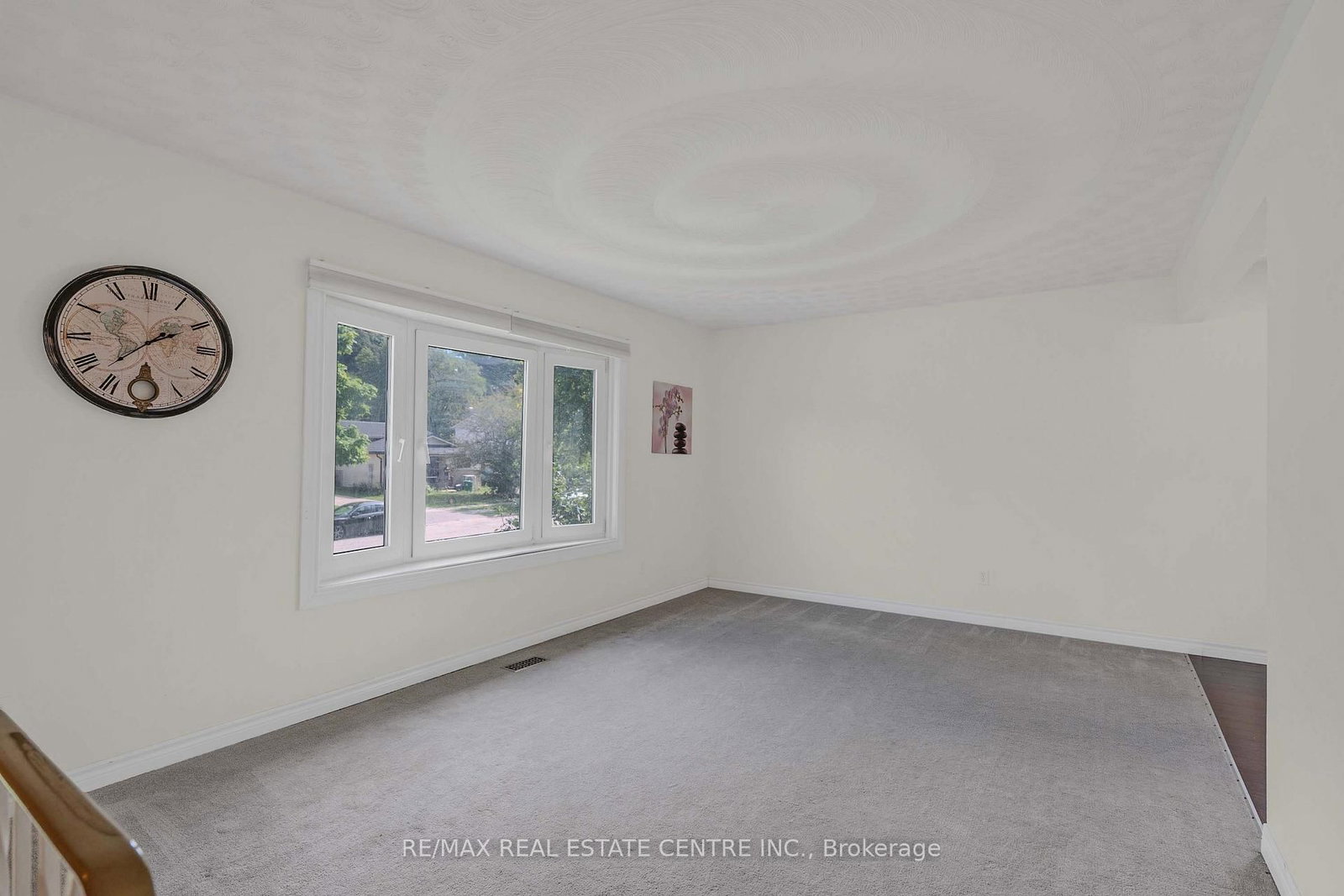 141 Cedar Crest Street • Kitchener, ON photo 5