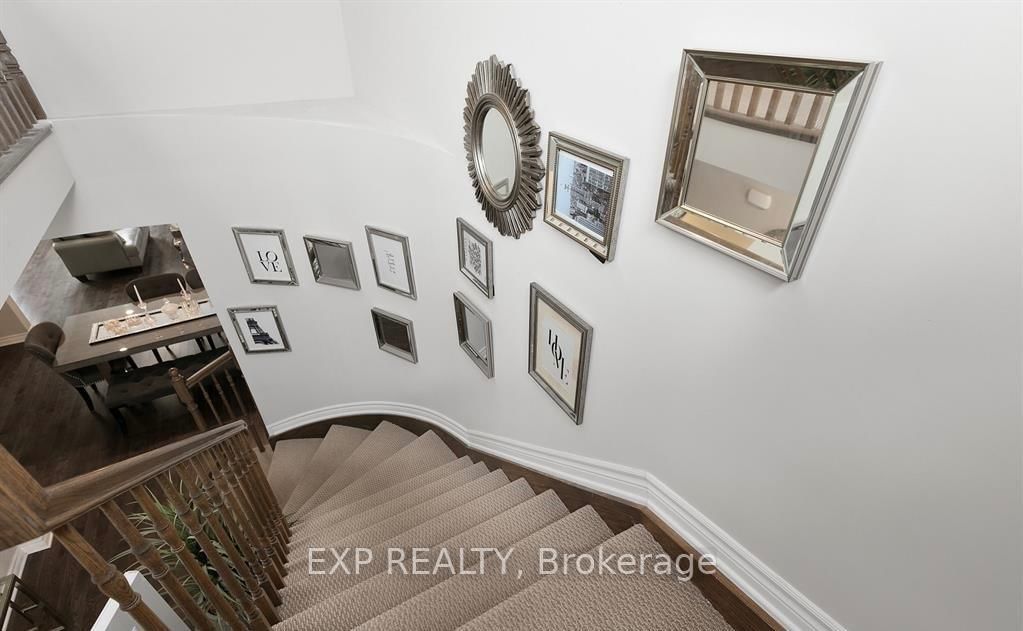 12 Knockaderry Crescent • Ottawa, ON photo 16