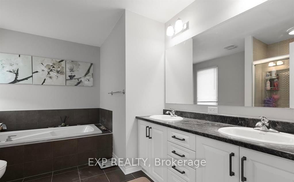 12 Knockaderry Crescent • Ottawa, ON photo 22
