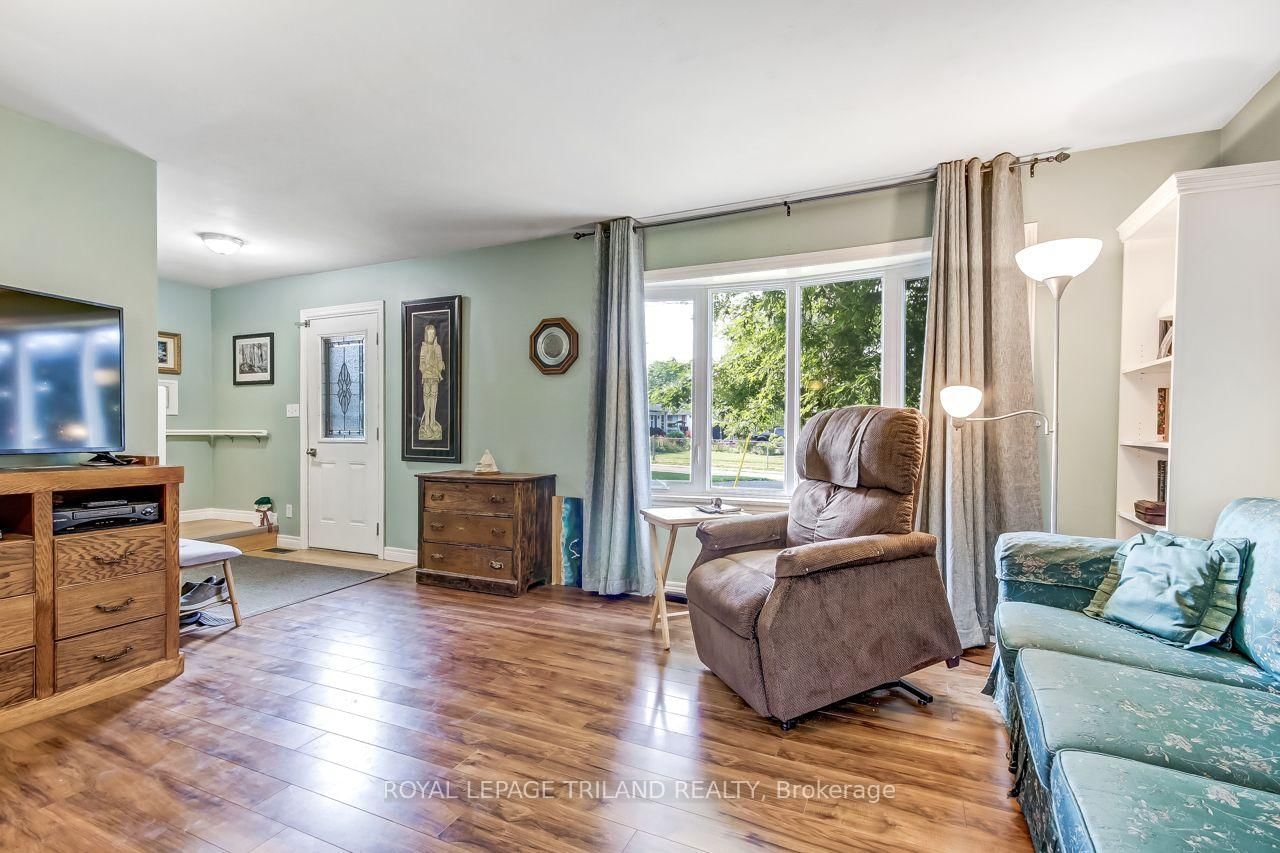 3 Gregory Place • St. Thomas, ON photo 5