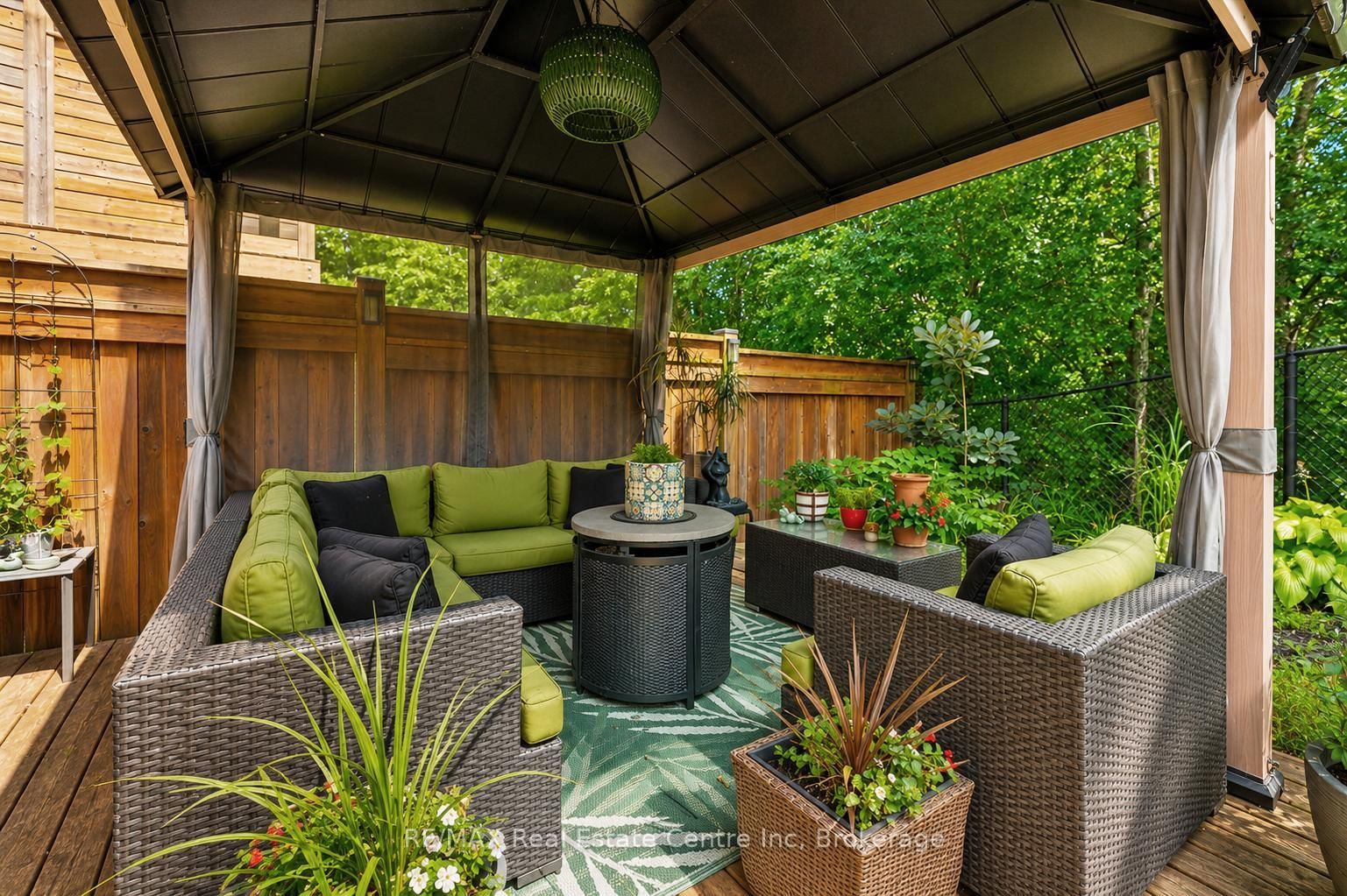 196 Maple Bush Drive • Cambridge, ON photo 24