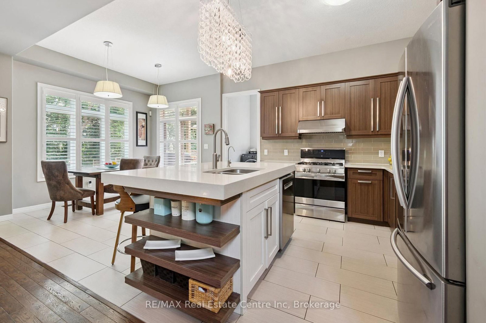 196 Maple Bush Drive • Cambridge, ON photo 4
