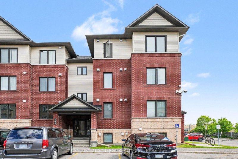 3 - 145 Bluestone Private