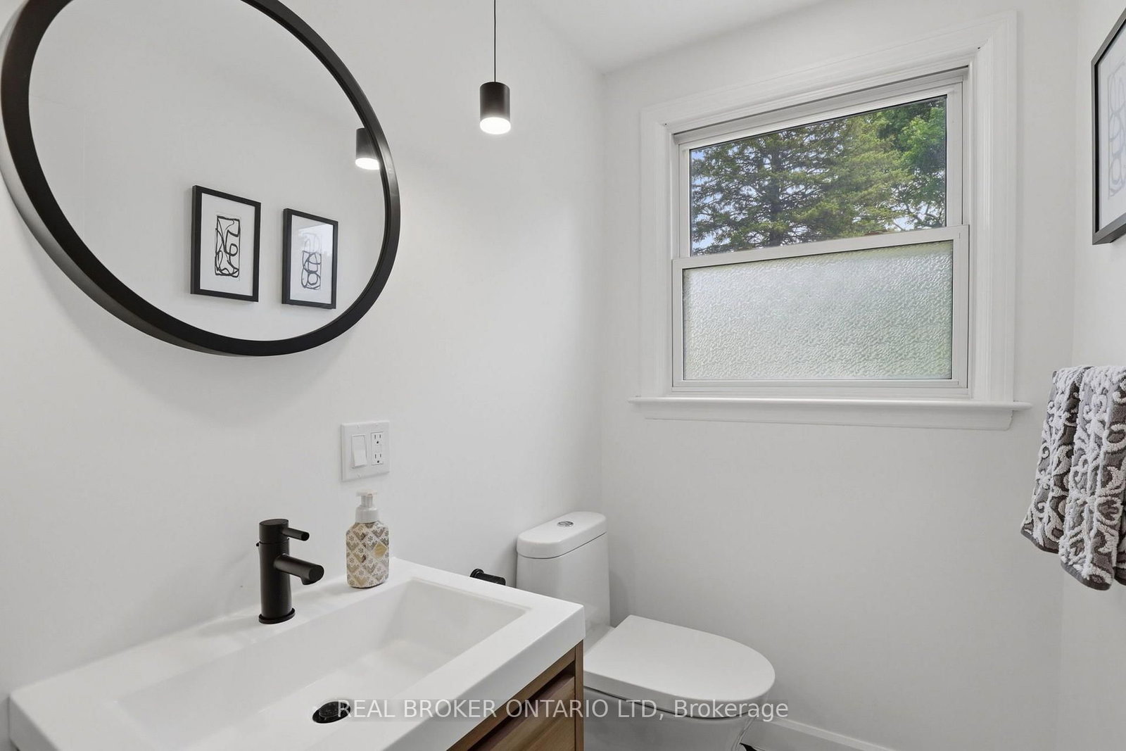 196 Wychwood Park • London North, ON photo 12