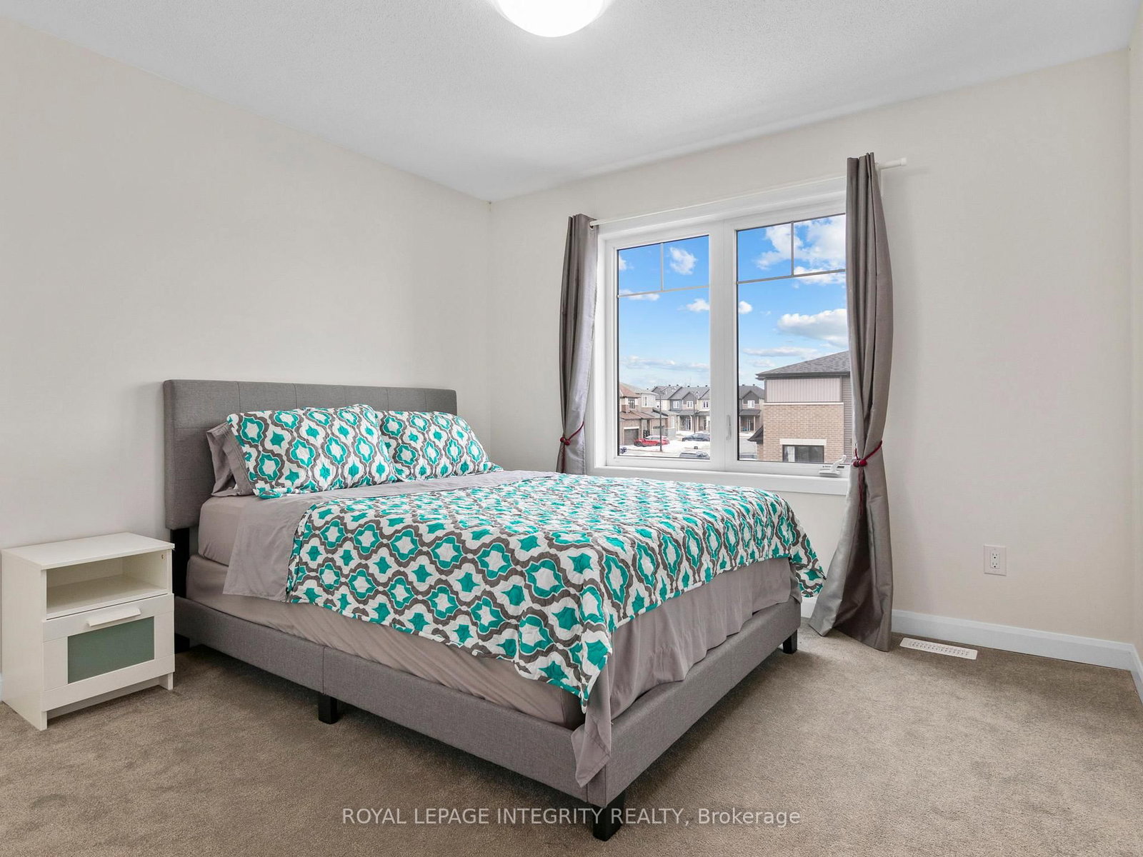 168 Maynooth Court • Ottawa, ON photo 10