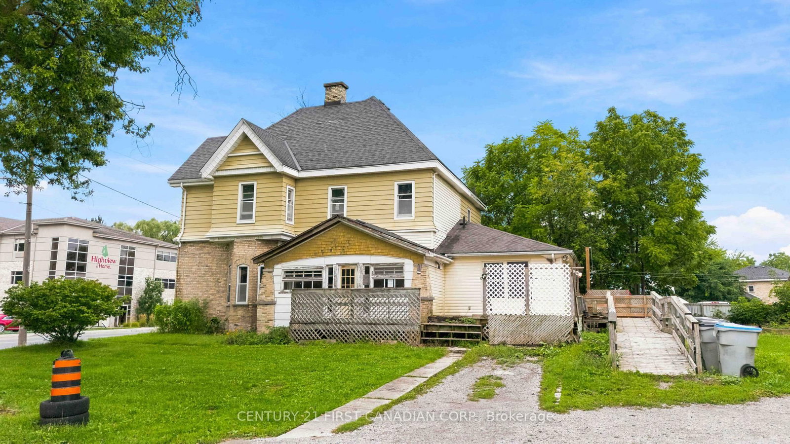 128 Main Street • Lucan Biddulph, ON photo 26