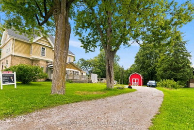 128 Main Street • Lucan Biddulph, ON photo 8