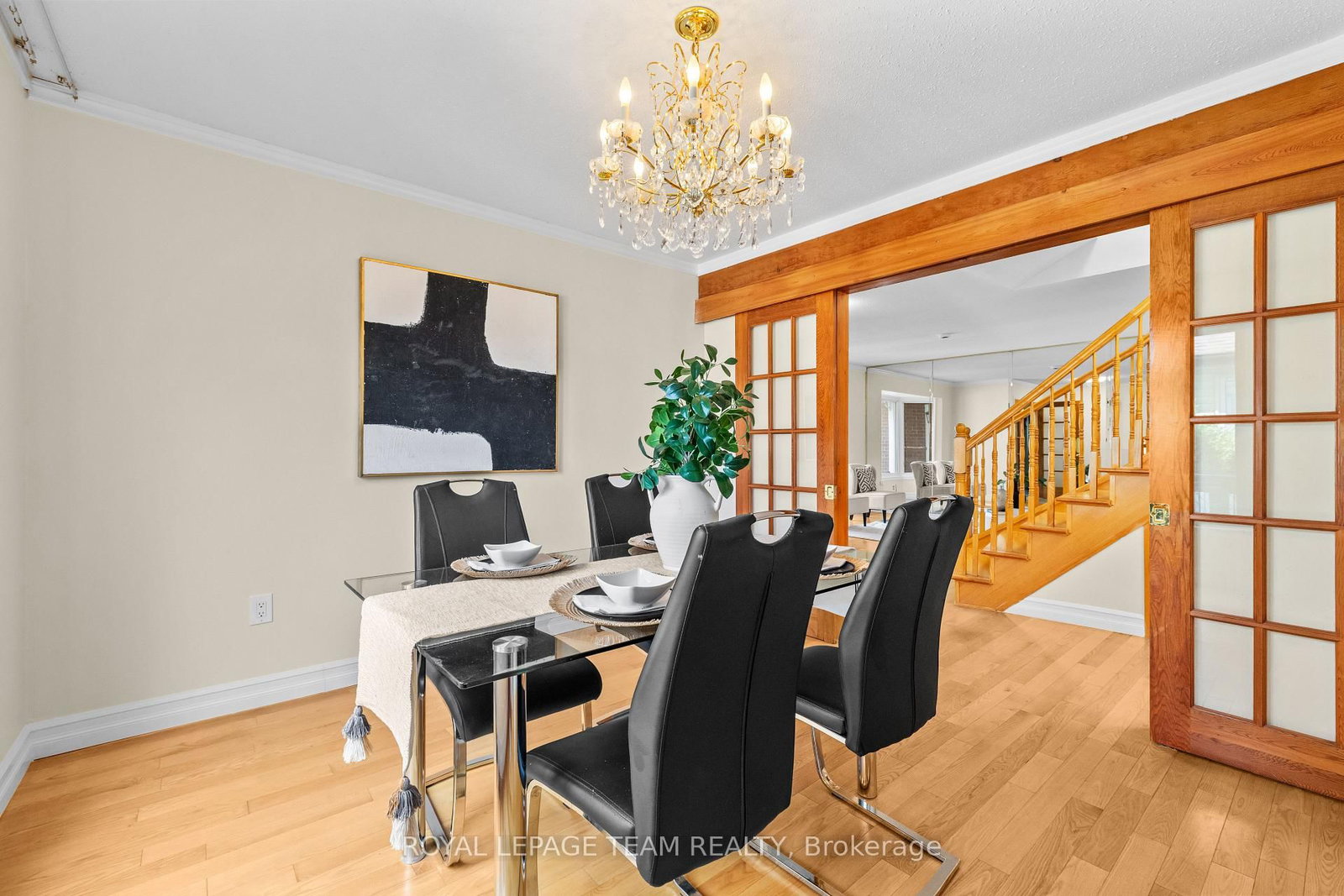 1040 Karsh Drive • Ottawa, ON photo 18