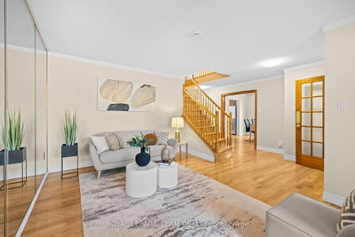 1040 Karsh Drive • Ottawa, ON photo 6