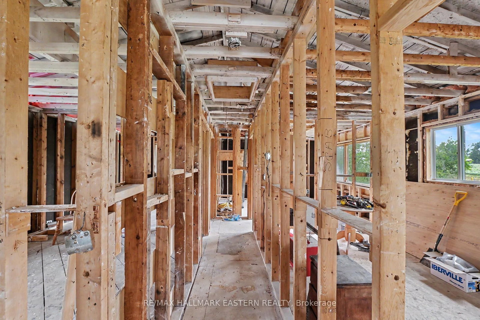 2260 Buckhorn Road • Selwyn, ON photo 12
