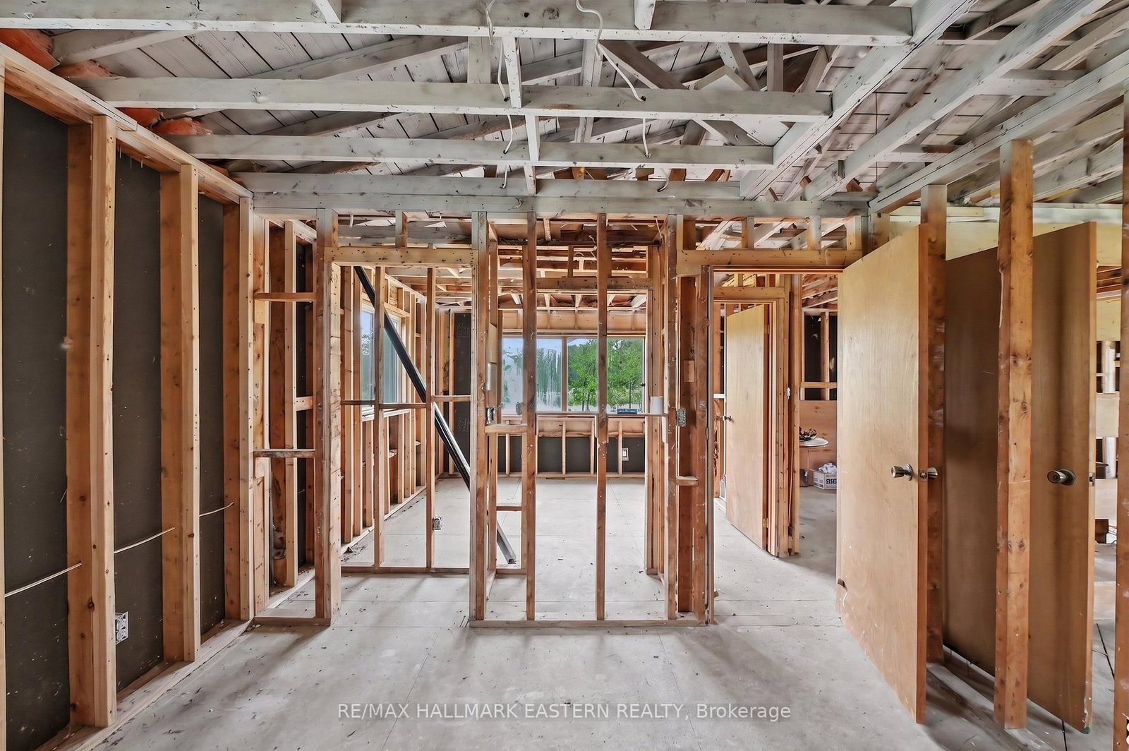 2260 Buckhorn Road • Selwyn, ON photo 16