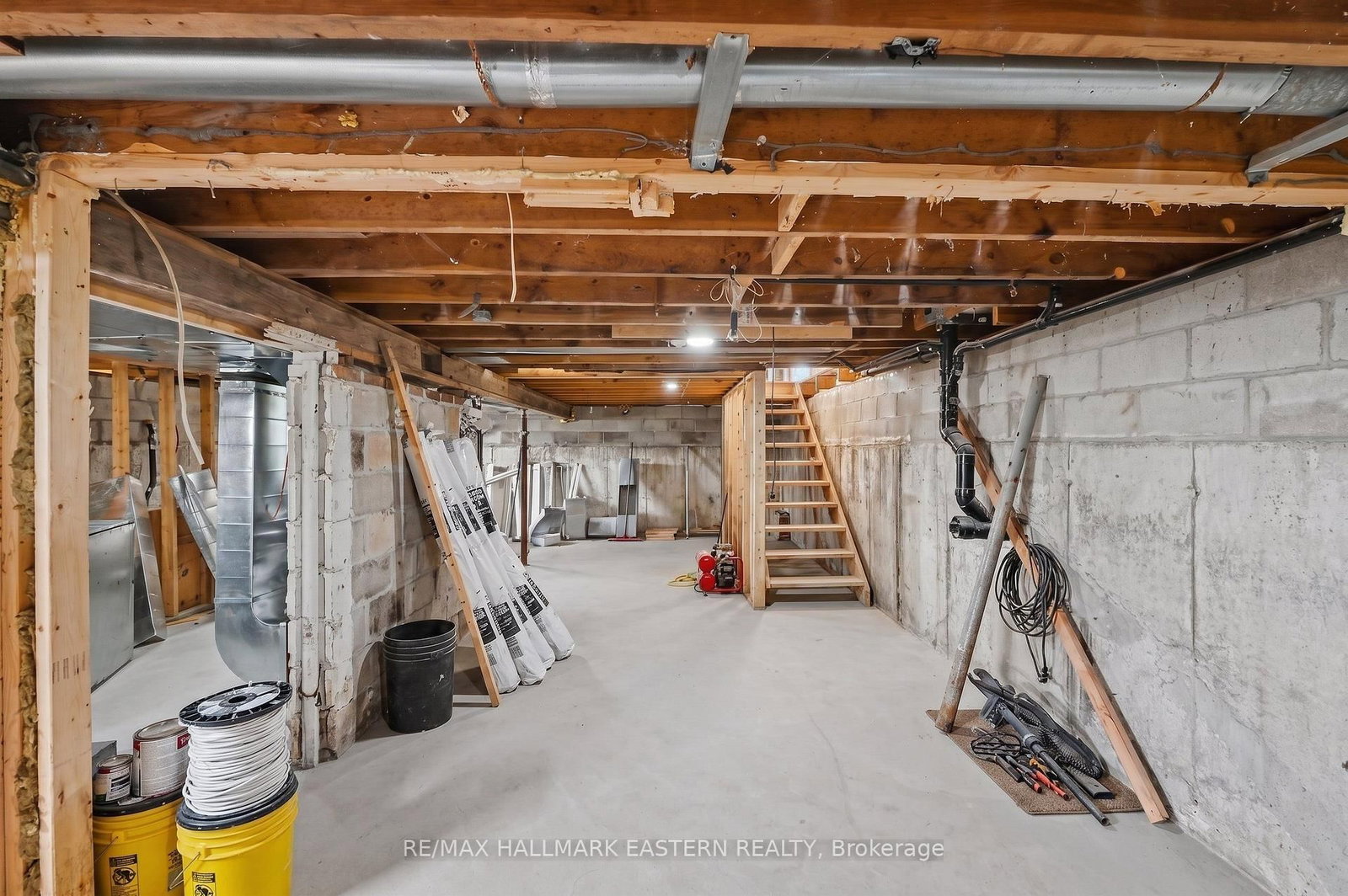 2260 Buckhorn Road • Selwyn, ON photo 21