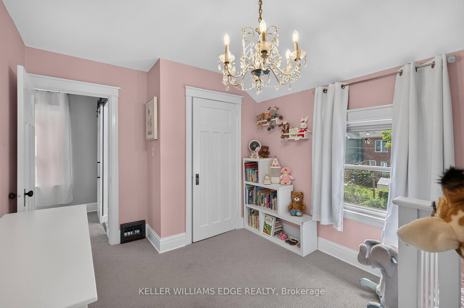 147 Melrose Avenue N • Hamilton, ON photo 17