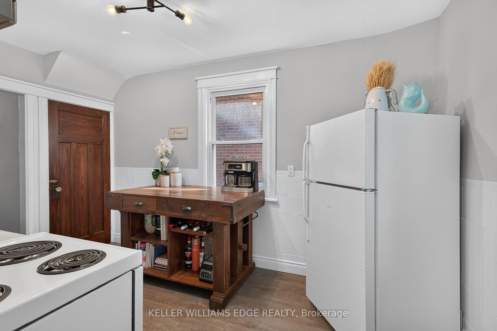 147 Melrose Avenue N • Hamilton, ON photo 8