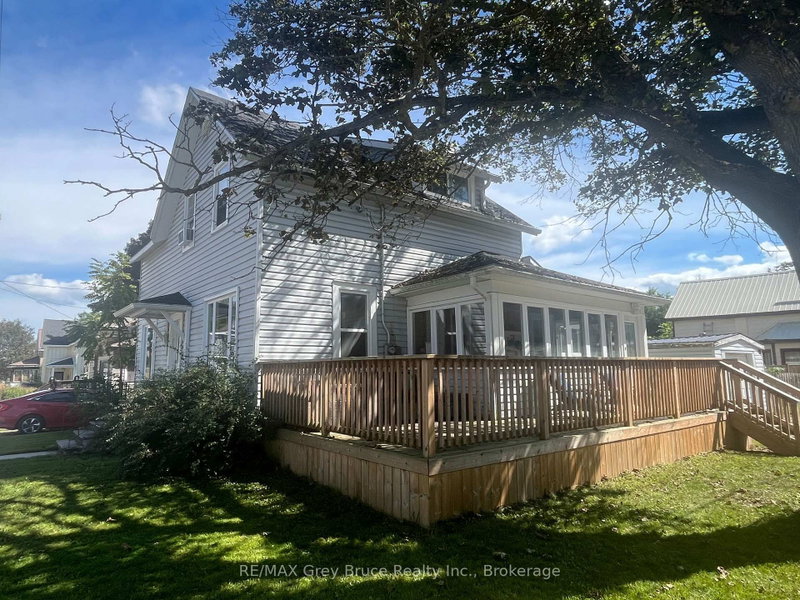 35 5th Street SE S