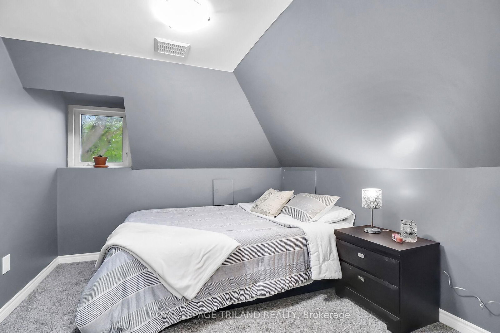 86 Kains Street • St. Thomas, ON photo 27