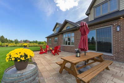19 Wellers Way • Quinte West, ON photo 6