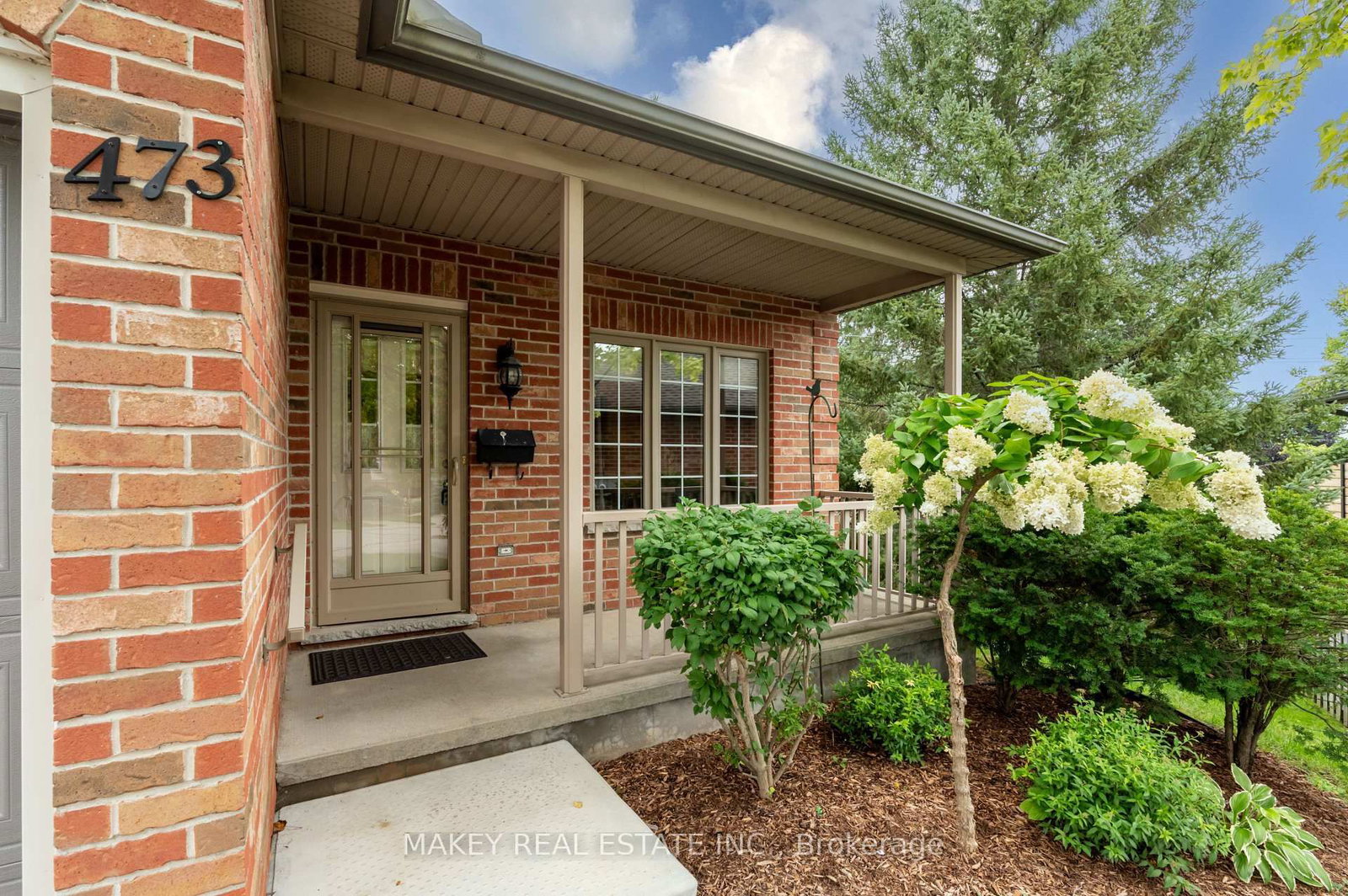 473 Nova Scotia Court • #4 • Woodstock, ON photo 2