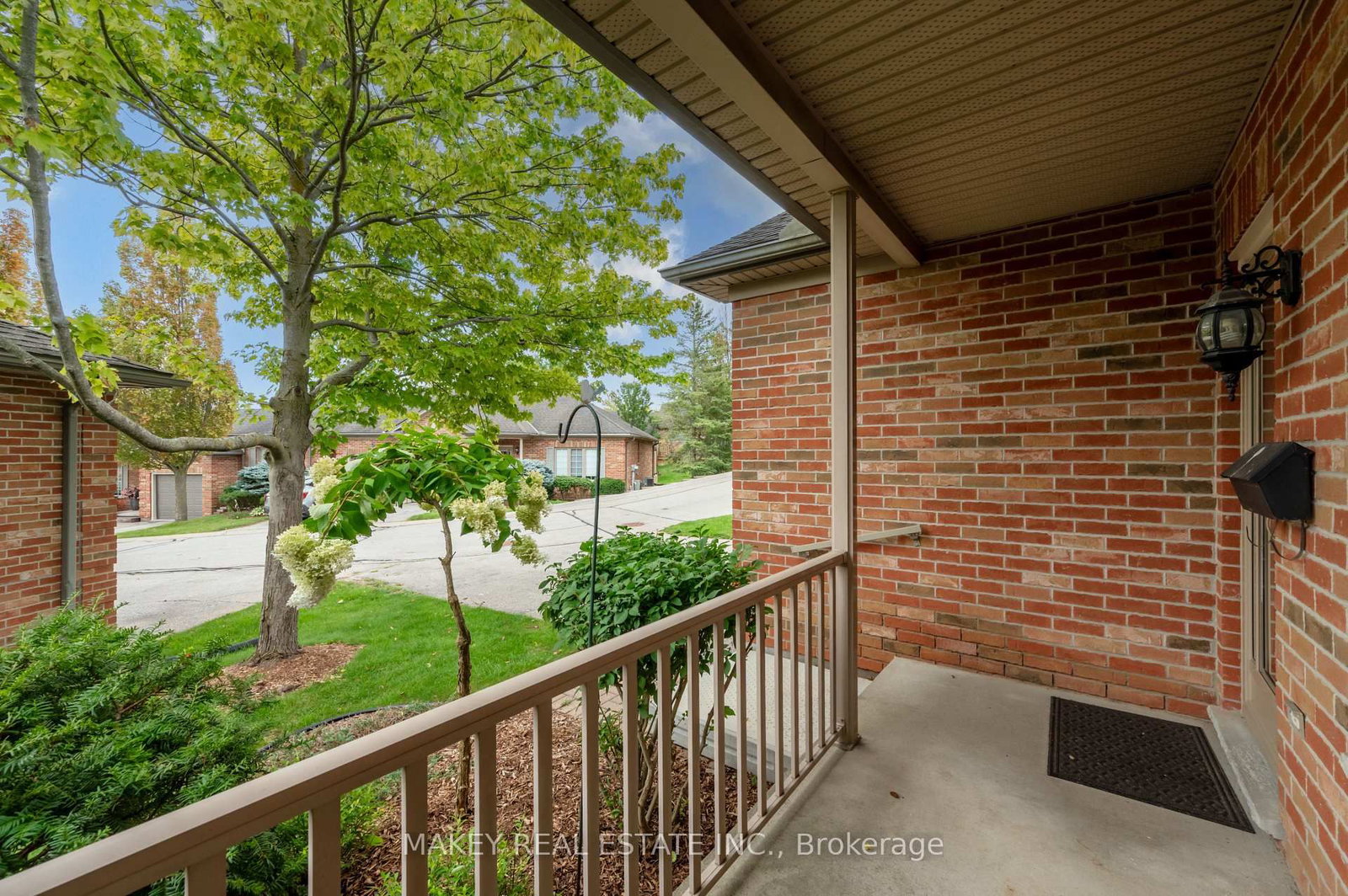 473 Nova Scotia Court • #4 • Woodstock, ON photo 3