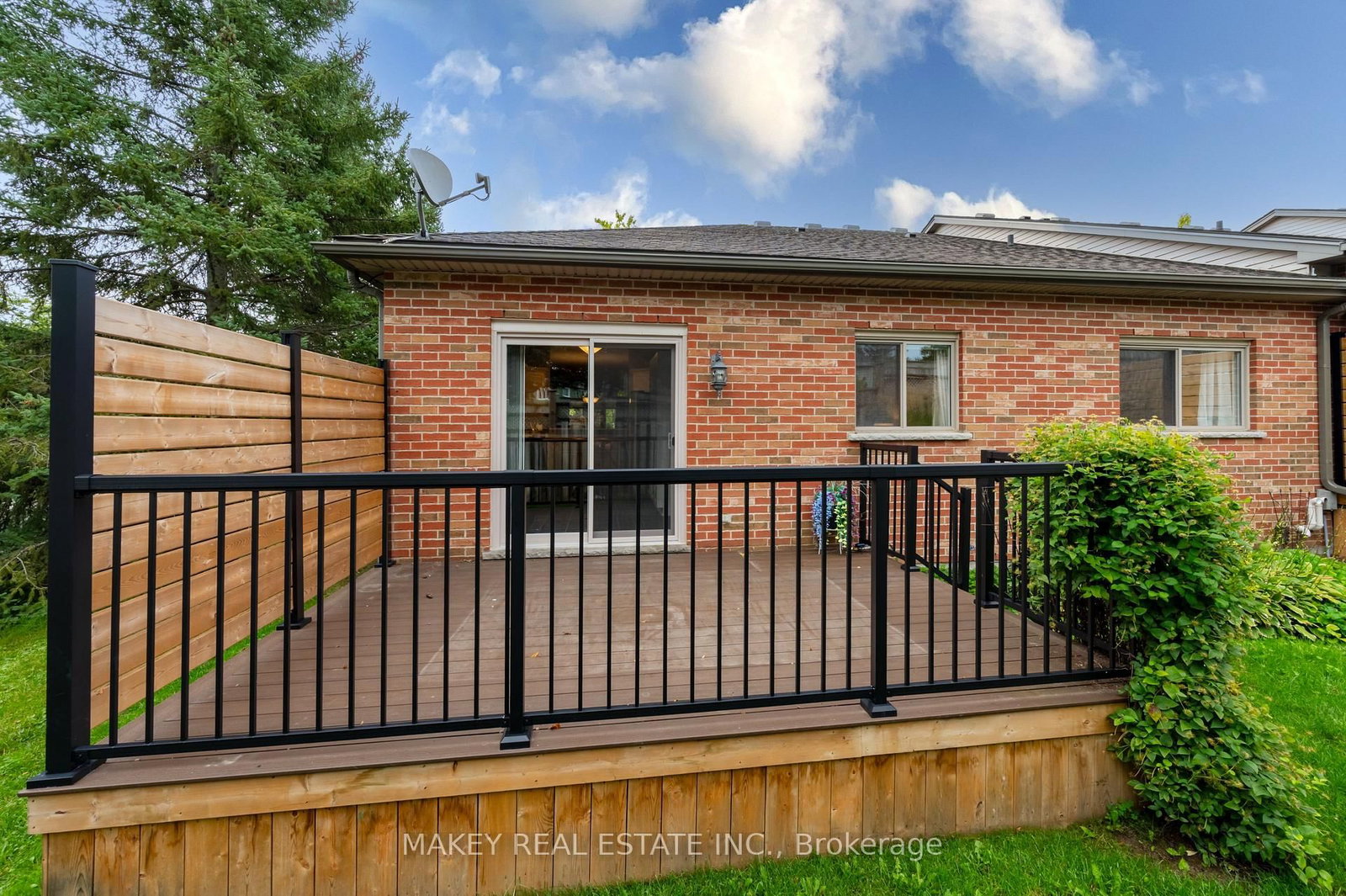 473 Nova Scotia Court • #4 • Woodstock, ON photo 6