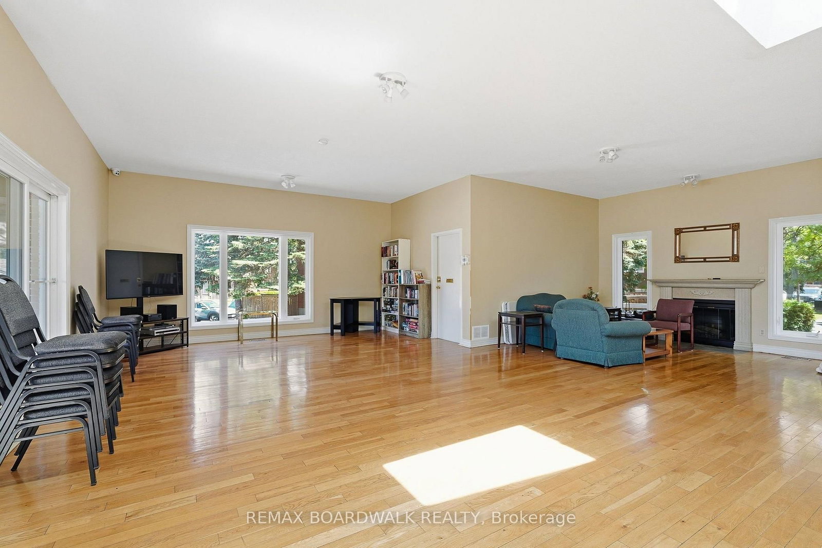 1760 Cabaret Lane • #209 • Orleans, ON photo 41