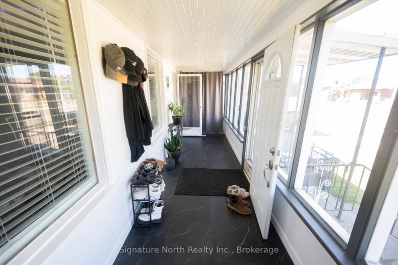 184 Mary Street E