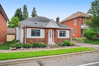 600 PEEL Street • Woodstock, ON photo 2
