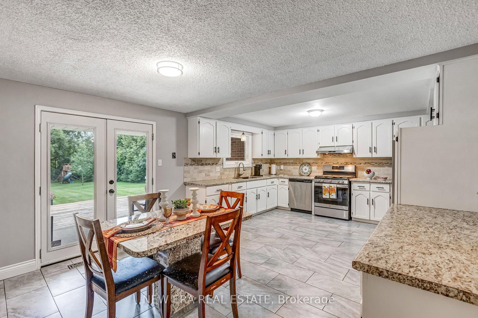 205 Christie Street • Guelph/Eramosa, ON photo 10